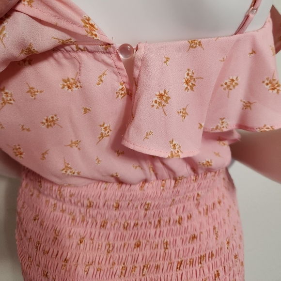 Row A spaghetti strap printed ruffle smocked mini dress size small - Picture 11 of 15